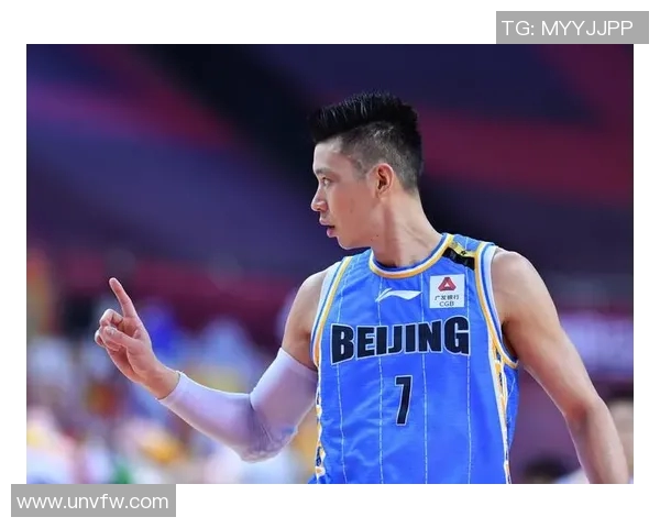 北京首钢男篮主场大胜广州队，取得四连胜，稳居联赛榜首位置